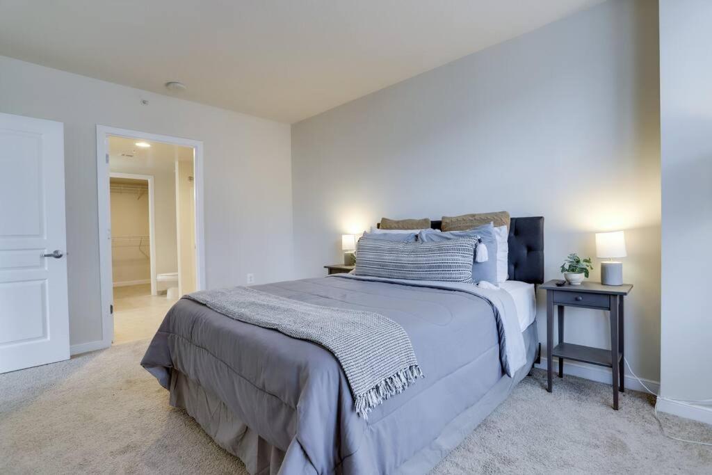 Fantastic 2 Bedroom Condo At Pentagon City 알링턴 외부 사진