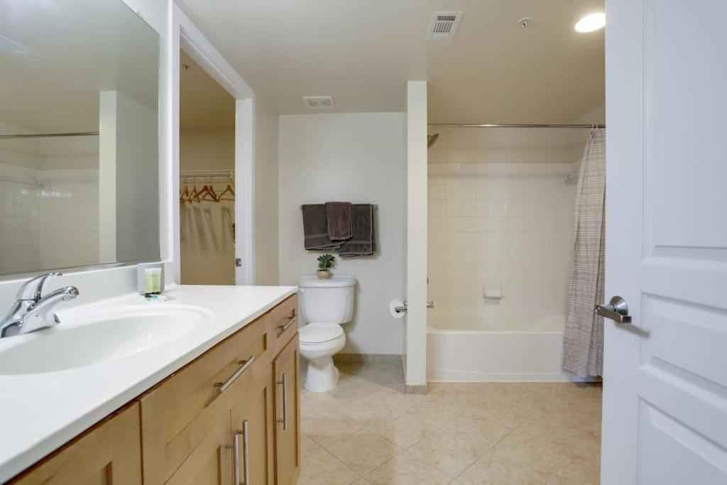 Fantastic 2 Bedroom Condo At Pentagon City 알링턴 외부 사진